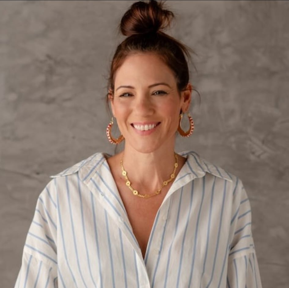 Ela vai substituir a imamge que já esta lá. Esse é um topico que apresenta a equipe do espaço.